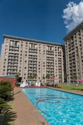 WeStay Westpoint Apartments - Havuz