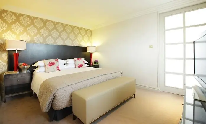 The Westbury Hotel - Oda