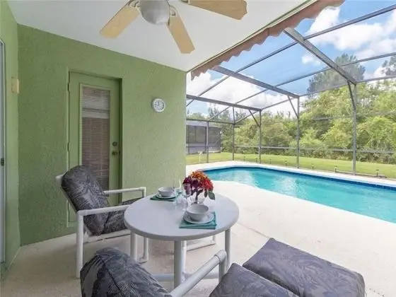 Westerly Facing Private Pool and spa Home Over Looking Nature Conservation Area - 520 - Oda