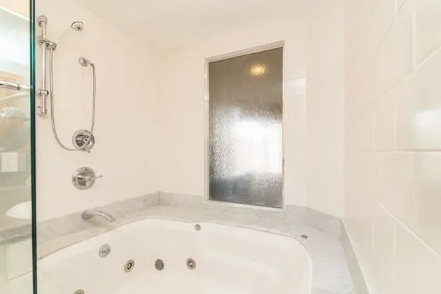 Westermere 311 by Avantstay Gorgeous Condo In Great Location! - İç Mekan