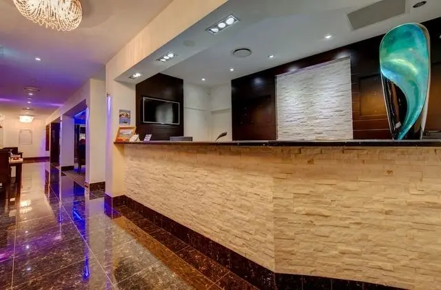 Western Downs Motor Inn - Lobi