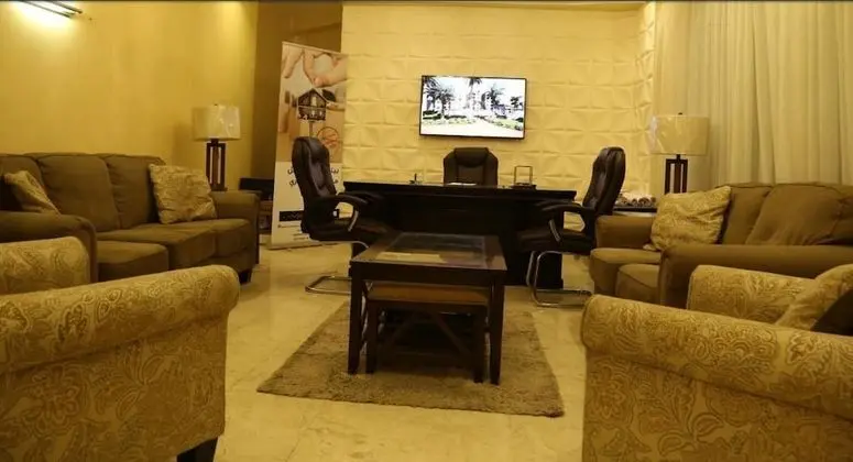 Western Gate Residence - Lobi