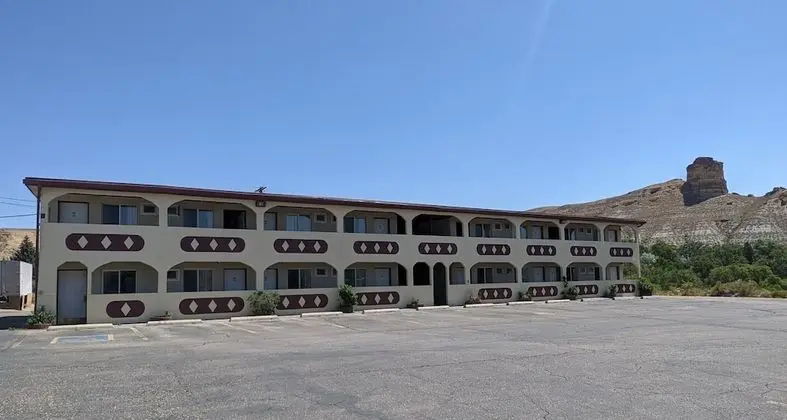 Western Inn