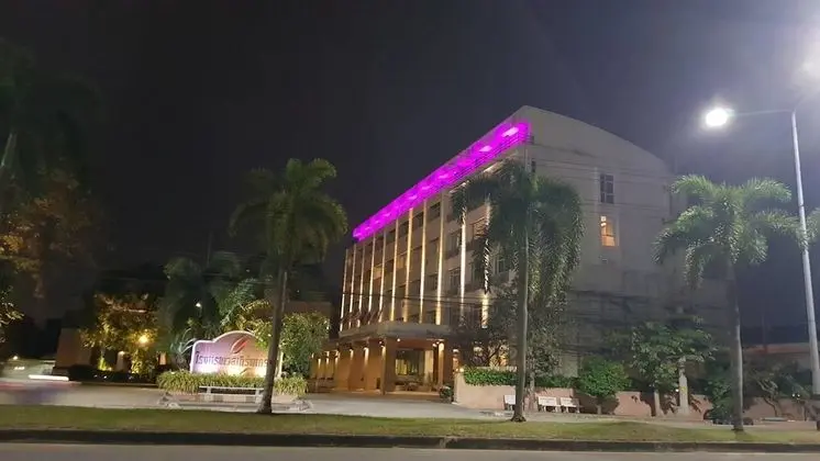 Westerngrand Hotel Ratchaburi - Dış Mekan