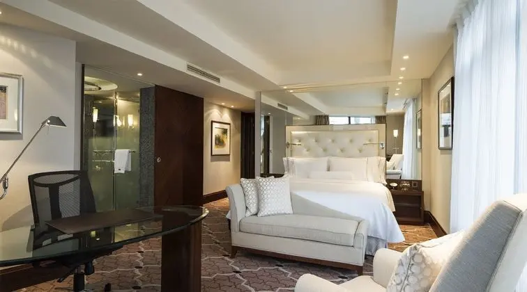 The Westin Bund Center