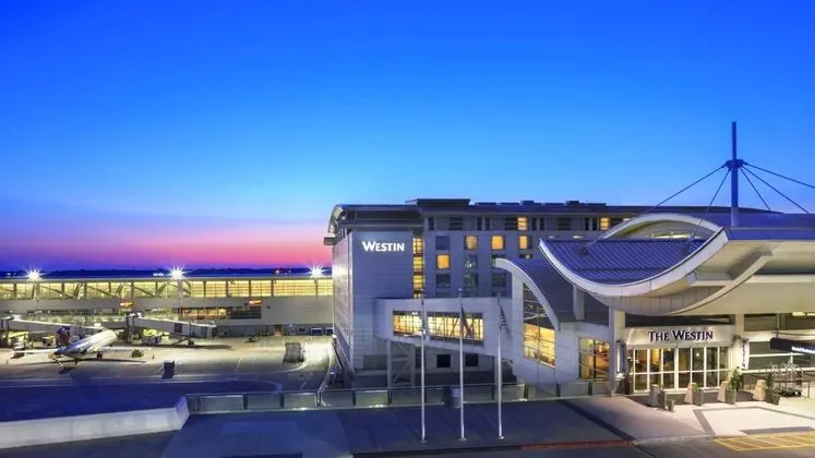 The Westin Detroit Metropolitan Airport