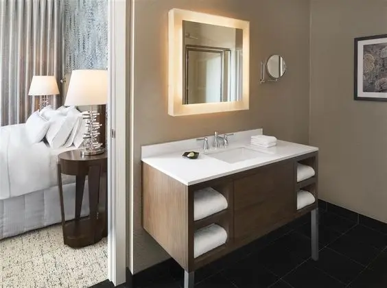 The Westin Grand Vancouver