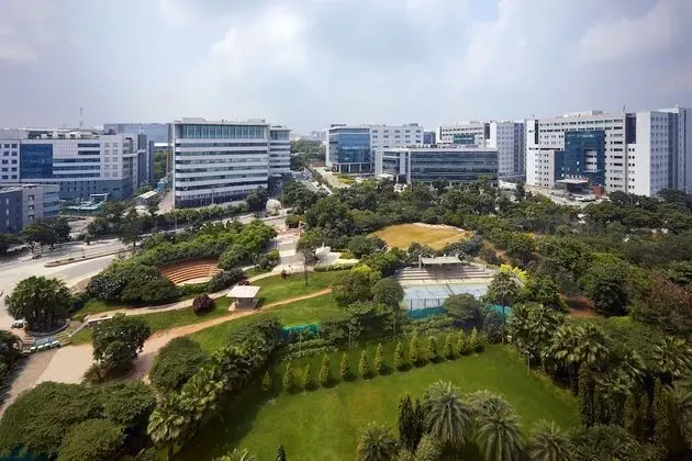 The Westin Hyderabad Mindspace - Dış Mekan