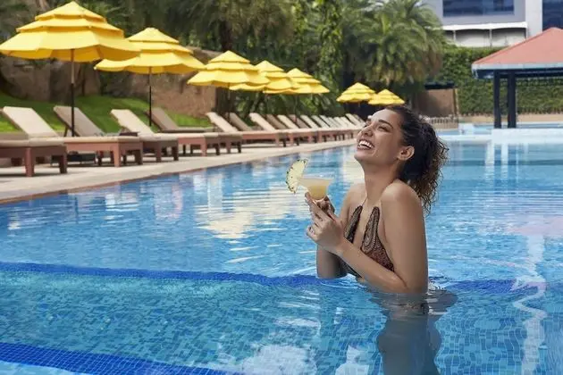 The Westin Hyderabad Mindspace - Havuz