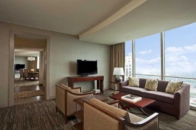 The Westin Peachtree Plaza