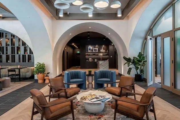 The Westley Hotel - Tapestry Collection by Hilton - Lobi