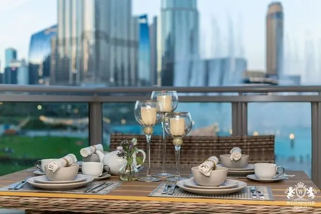Westminster Burj Residence - Havuz