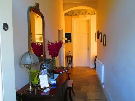Weston Manor Bed and Breakfast - Lobi