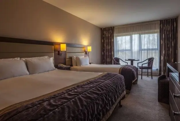 Westport Woods Hotel & Spa - Oda