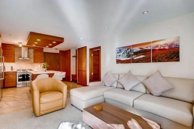 Westwind 101 2bd, 2BA Diamond Condo - Oda Düzeni