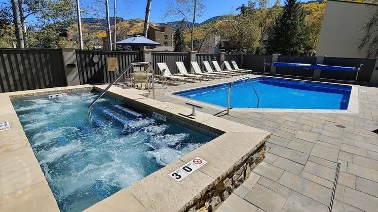 Westwind 206 2BD 2BA Gold Condo in Lionshead Village