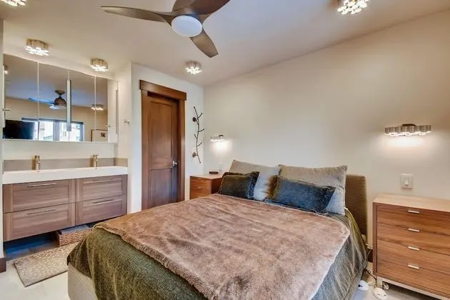 Westwind 303 1BD 1BA Plat. Condo