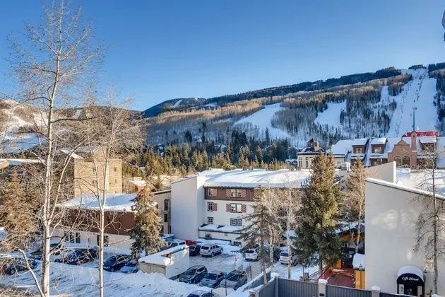 Westwind 303 1BD 1BA Plat. Condo