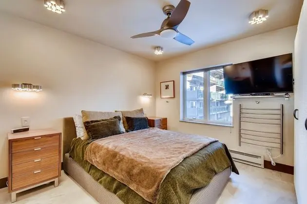 Westwind 303 1BD 1BA Plat. Condo - Oda