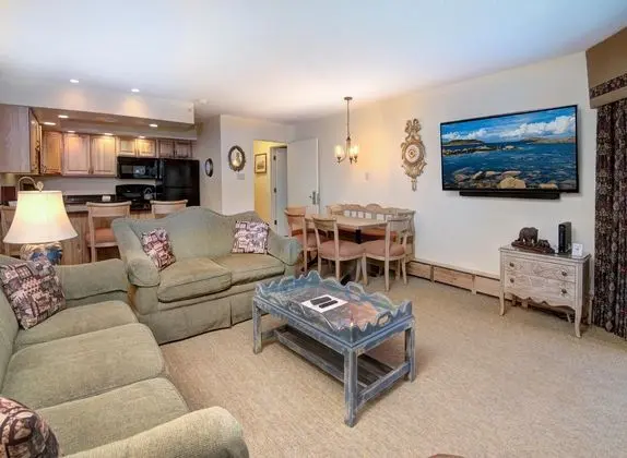 Westwind 306 2BD 2BA Gold Condo in Lionshead Village - Öne Çıkan Resim
