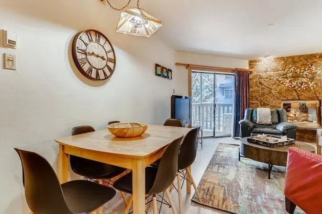 Westwind 308 2BD Gold Condo With A/C in Lionshead Village - Öne Çıkan Resim