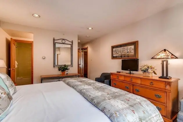 Westwind 406 2BD 2BA Gold Condo - Oda
