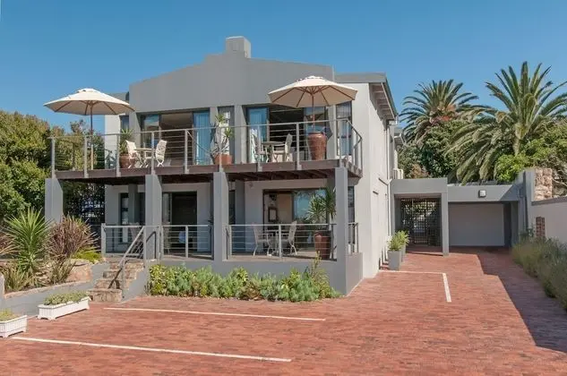 Whale Away Guest House - Dış Mekan