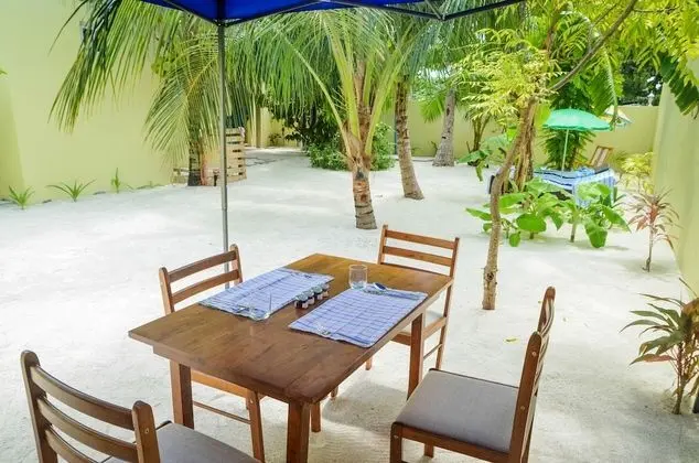 Whale Shark Inn Maldives