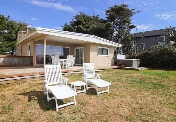 Whale Watch Beach House - Dış Mekan