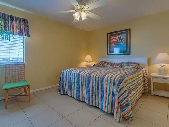 The Whaler 4B by Meyer Vacation Rentals - Oda