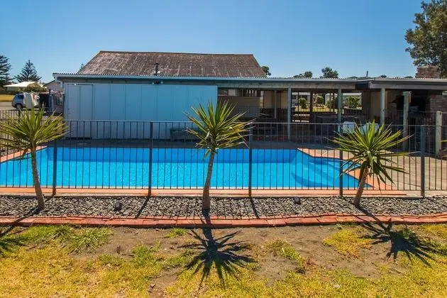 Whanganui Seaside Holiday Park - Havuz