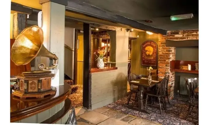The Wheatsheaf Hotel - Lobi