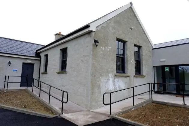 Whiddy School House Accommodation - Dış Mekan