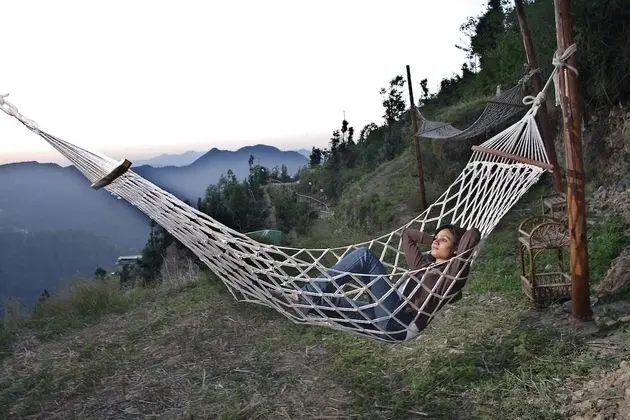 Whispering Pines Himalayan Retreat - Dış Mekan