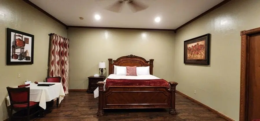 The Whispering Pines Inn Bed & Breakfast - Öne Çıkan Resim