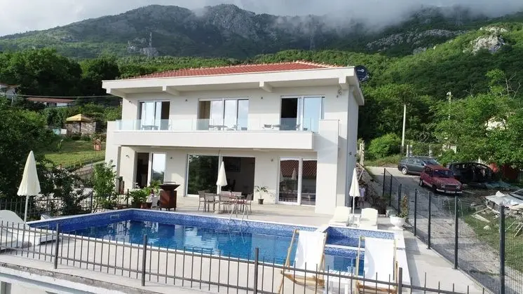 Villa White Beauty Lapcici - Dış Mekan