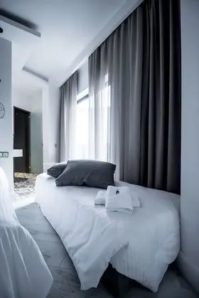 White Bottle Superior Apartments - Oda