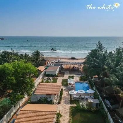 The White Resort