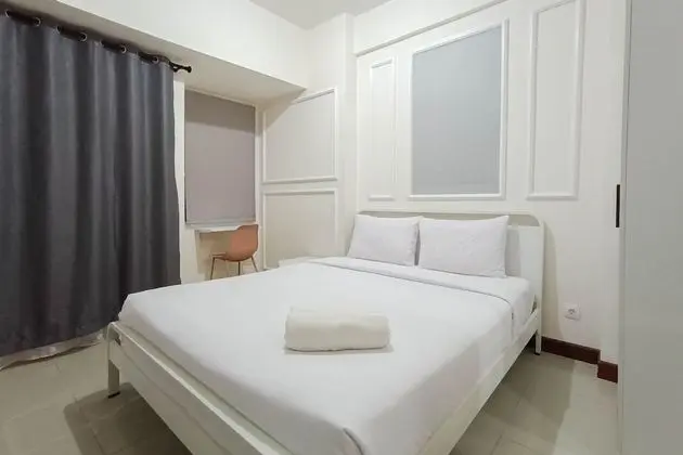 White And Cozy Studio At Vida View Makassar Apartment