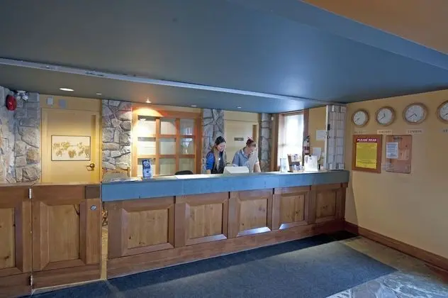 White Crystal Inn - Lobi