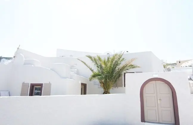 White Grape Suites