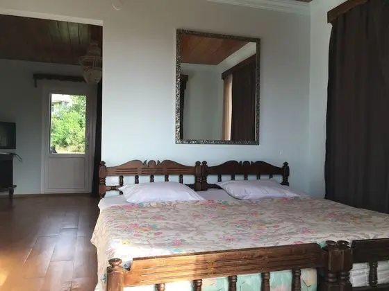 White Guest House - Öne Çıkan Resim