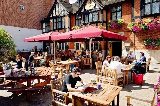 The White Hart Hotel - Yerinde Yemek