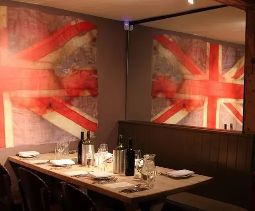 The White Hart Hotel - Yerinde Yemek