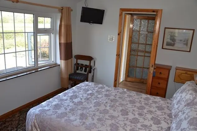 White Heather Farmhouse - Oda