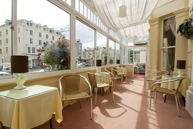 White Heather Hotel - Dış Mekan