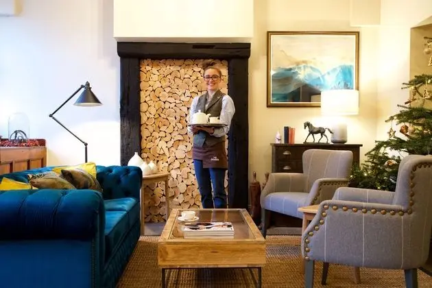 White Horse Hotel