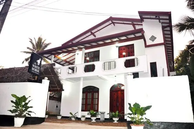 White Horse Guesthouse