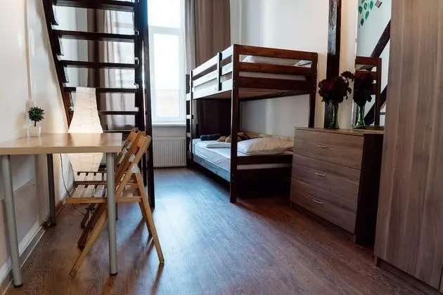 White Hostel - Lobi