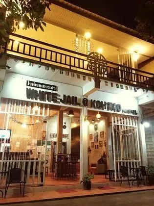 White Jail at Koh Tao Hostel
